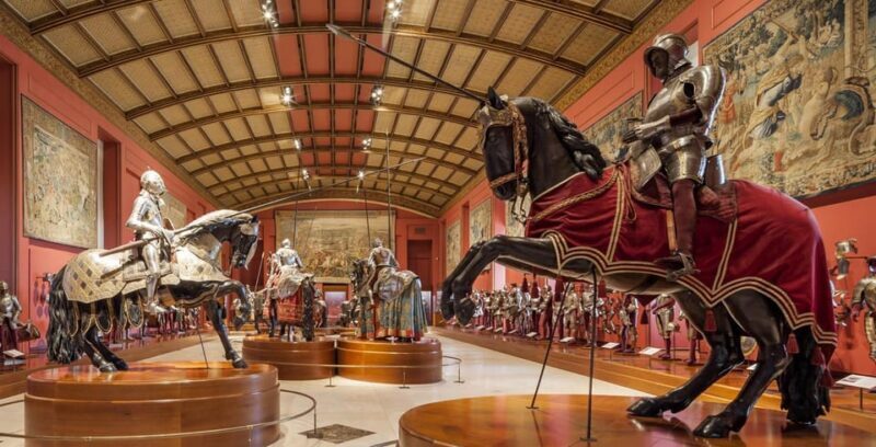 Madrid: Royal Palace Guided Tour Small Group or Private - The Sum Up