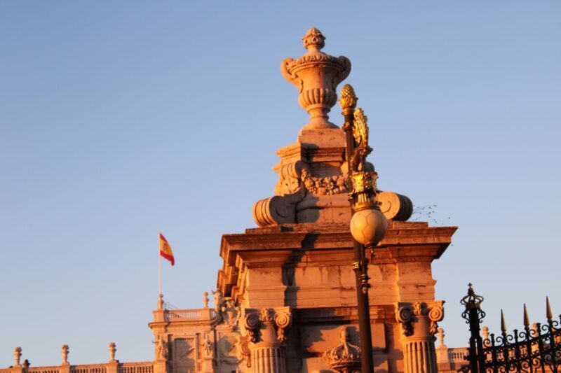 Madrid: Royal Palace Private Tour with Entry Ticket - A Close Look at the Royal Palace Private Tour