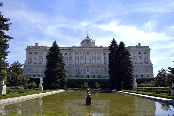 Madrid Royal Palace & Retiro Park Tour with Optional Tapas - Frequently Asked Questions