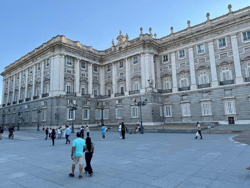 Madrid: Royal Palace Small Group Guided Tour & Wine Tasting - Who Would Enjoy This Tour?
