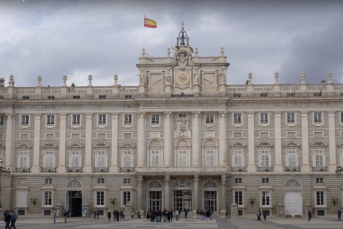 Madrid Royal Palace Tour - Semi private - Madrid Royal Palace Tour - Semi-private: An In-Depth Look