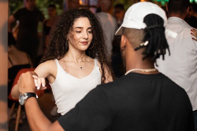 Madrid Salsa Lovers Dance Experience - Who Should Consider This?
