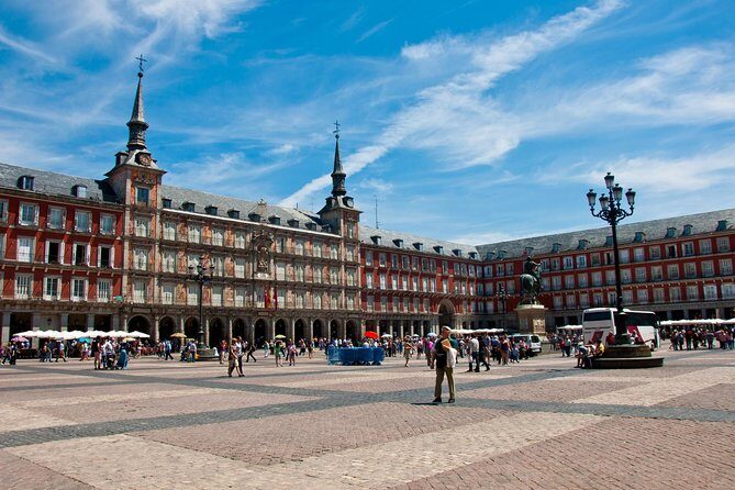 Madrid Sightseeing Tour with Royal Palace Skip the Line Ticket - Exploring the Tour in Detail