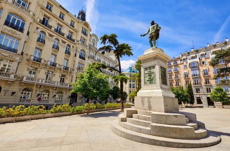 Madrid: Small-group historical walking tour - Discover Madrid’s Heart on a Small-Group Walking Tour