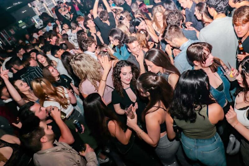 Madrid: Top Pub Crawl with Drinks and Free Nightclub Entry - Frequently Asked Questions