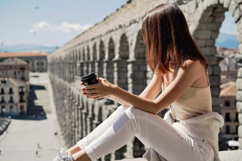 Madrid: Tour Toledo y Segovia, 8 destinos imprescindibles - Discover Toledo and Segovia: An Authentic Day in Two Historic Spanish Cities
