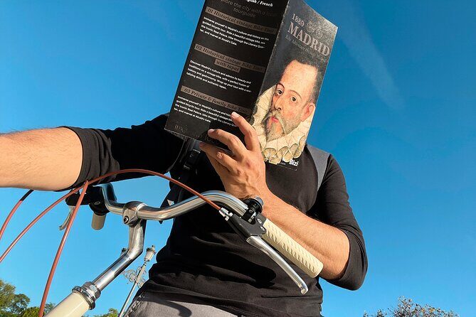 Madrid : Vintage Bikes Rentals with Old Map - Itinerary Breakdown and Highlights