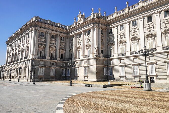 Madrid Walking Private Tour with Royal Palace & Prado Museum - Who Should Consider This Tour?