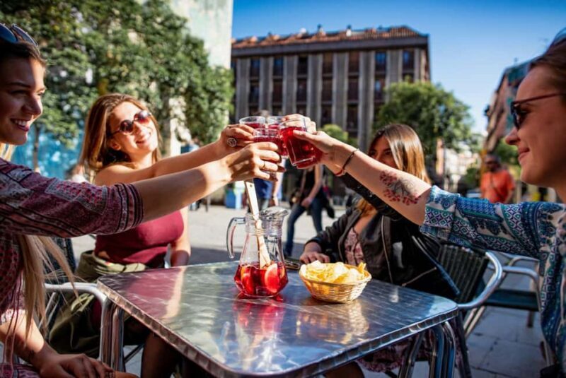Madrids Private Walking Tour: A Food Tasting Journey - Key Points