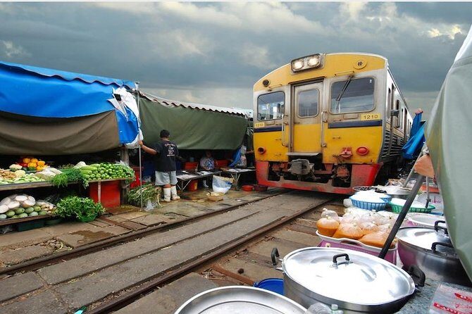 Maeklong & Damnoen Saduak Markets: Railway & Floating Market Tour - Who Would Love This Tour?