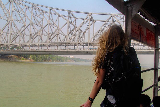 Magic Hour Tour - Starting the Day with Calm and Charm