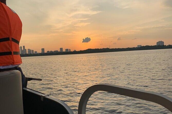 Magical Brooklyn Cruise at Puteri Harbour - Key Points