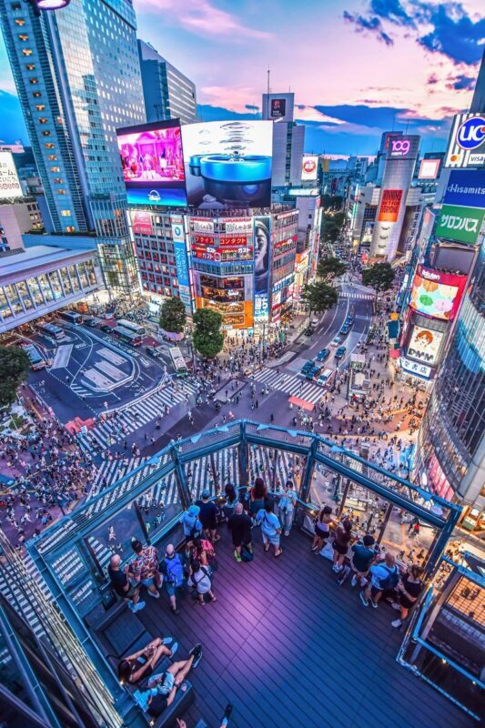MAGNET by SHIBUYA109 - Crossing View & Rooftop Lounge MAG8 Ticket - Timing your visit for the view