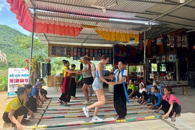 Mai Chau 1 Day Tour: Cycling, Cultural Exchange &Cave Exploration - An In-Depth Look at the Mai Chau 1 Day Tour