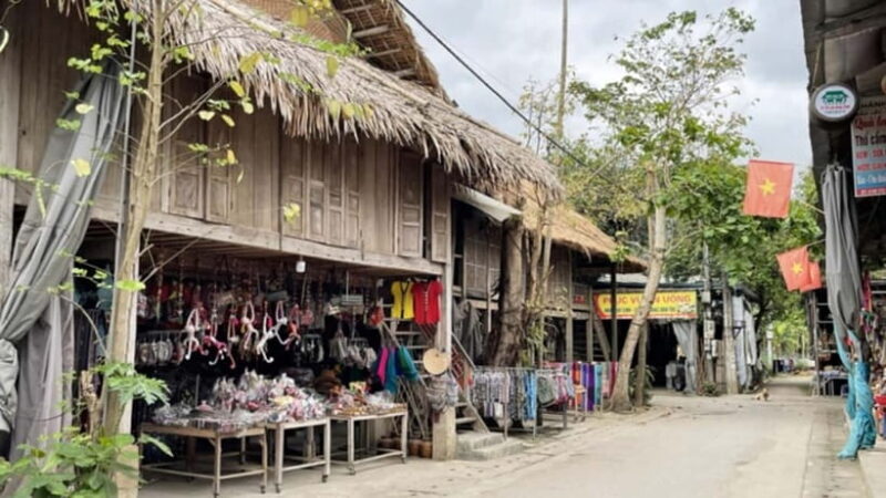 Mai Chau: 2-Day Trip with Trekking, Cycling, Food & Homestay - Practical Details and Tips