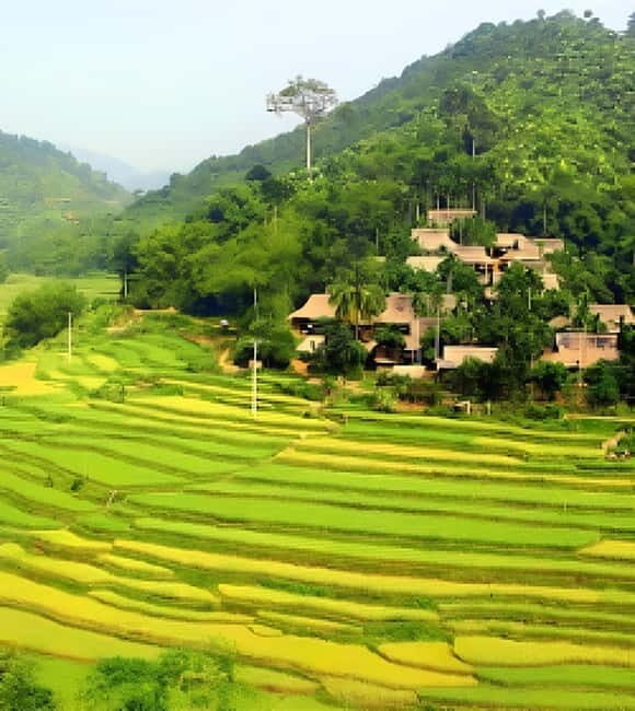 Mai Chau Valley 2-Day, 1-Night Adventure from Hanoi - The Second Day: Trekking and Return to Hanoi
