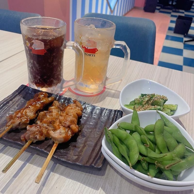 Maid Cafe & Dining Experience: Maidreamin HYPER (2 Osaka Locations) - Is the price fair for an hour?
