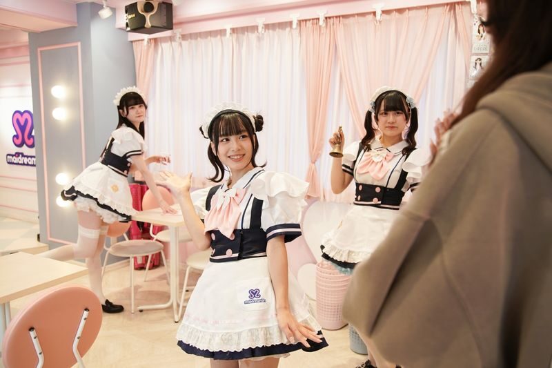 Maid Cafe Experience: Maidreamin (2 Osaka Locations) - How the language and atmosphere feel