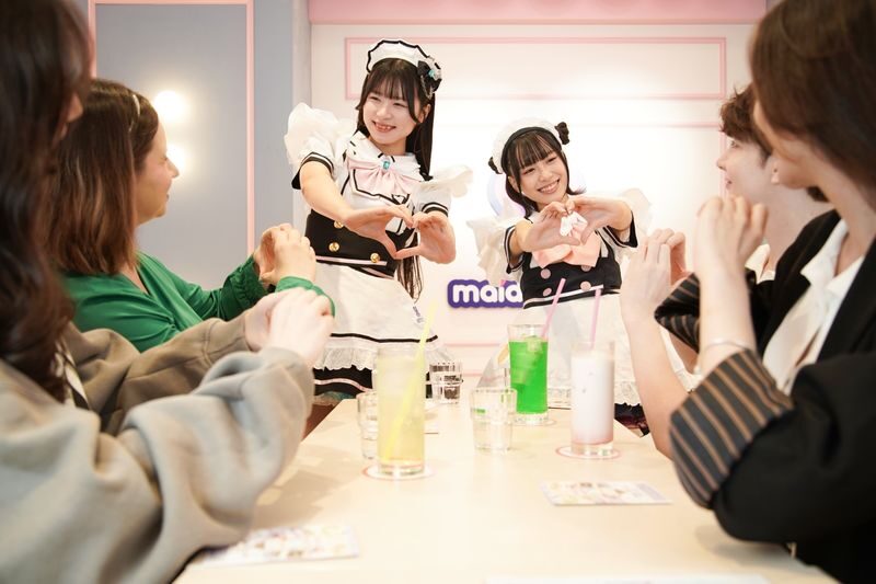 Maid Cafe Experience: Maidreamin (Fukuoka) - Booking and getting ready