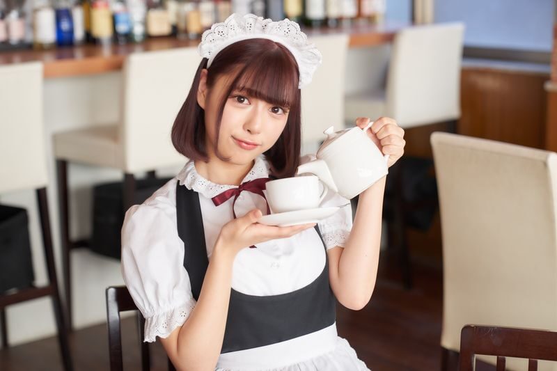 Maid Cafe HoneyHoney (Akihabara) - Who will enjoy HoneyHoney most