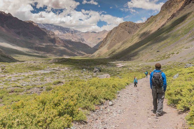 Maipo Mountain Valley: Scenic Full-Day Adventure from Santiago - Who Should Consider This Tour?