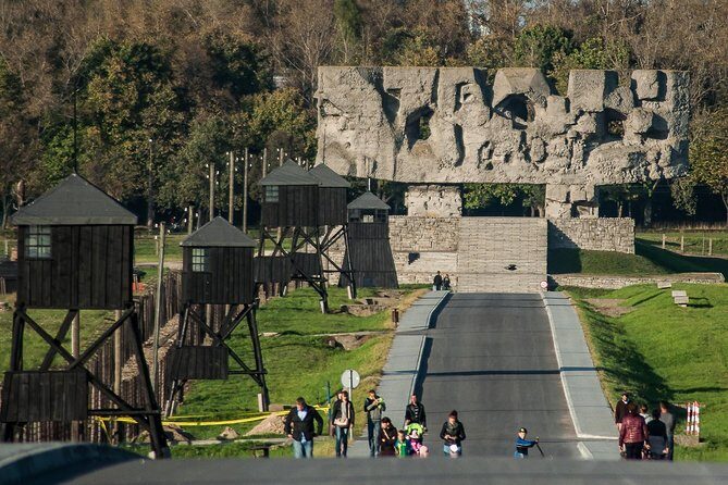 Majdanek Concentration Camp & Lublin Full Day Private Tour from Warsaw - Final Thoughts
