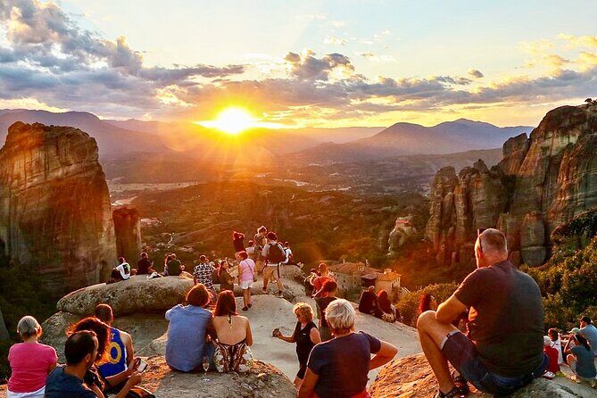 Majestic Sunset Meteora Tour with Local Guide - Key Points