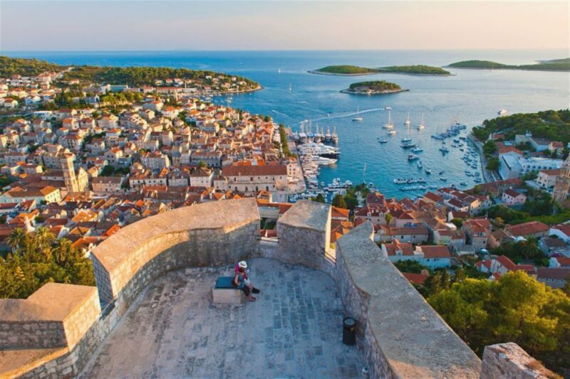 Makarska: 5-Islands Tour, Blue Cave, Vis, Hvar & Bra - Who Its Best For