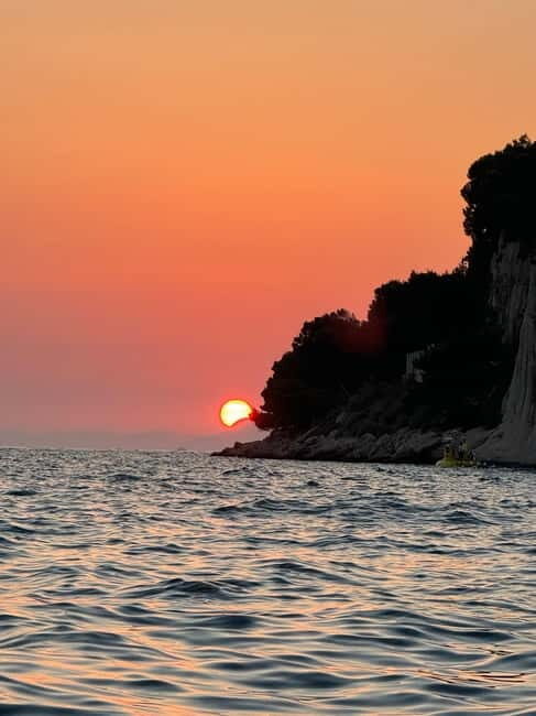 Makarska: Sunset private or group boat tour from Makarska - FAQ