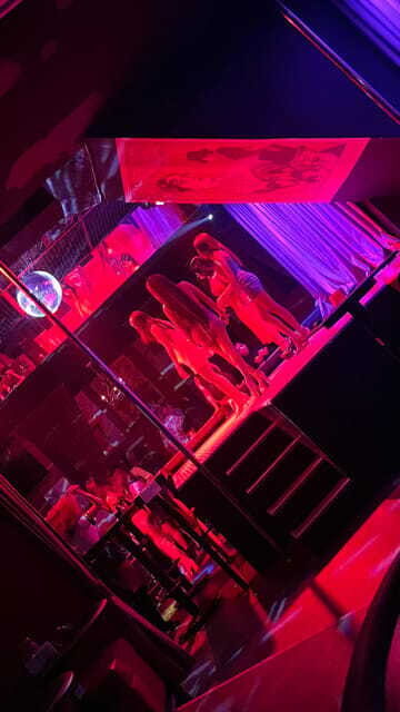 Makati Bar Crawl, GoGo Bar, Club, and Live Band - Who Is This Tour Best For?