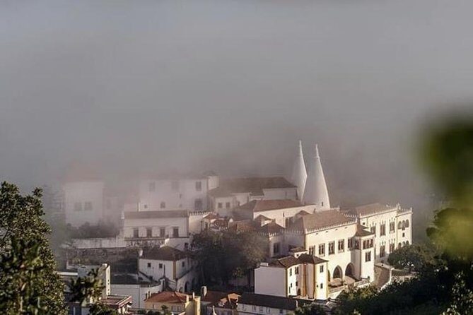 Make the dream come true in Sintra, Portugal !! Feel Portuguese !! - A Picturesque Stop: Azenhas do Mar
