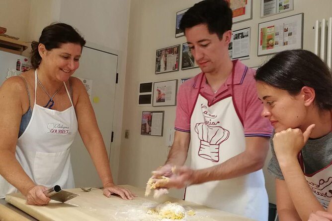 Make traditional handmade pasta from scratch with a local chef! - The Heart of Bologna’s Culinary Traditions