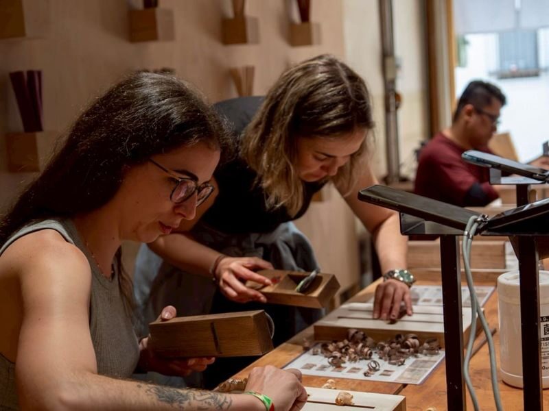 Make Your Own Custom Chopsticks in 100yo Kyoto Building(No Extra Fee - Who will enjoy the 45-minute session