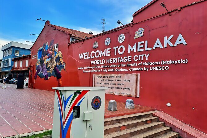 Malacca Night Tour with River Cruise & Trishaw Ride from KL (SIC) - A Delightful Evening Exploring Malacca’s Historic Charm