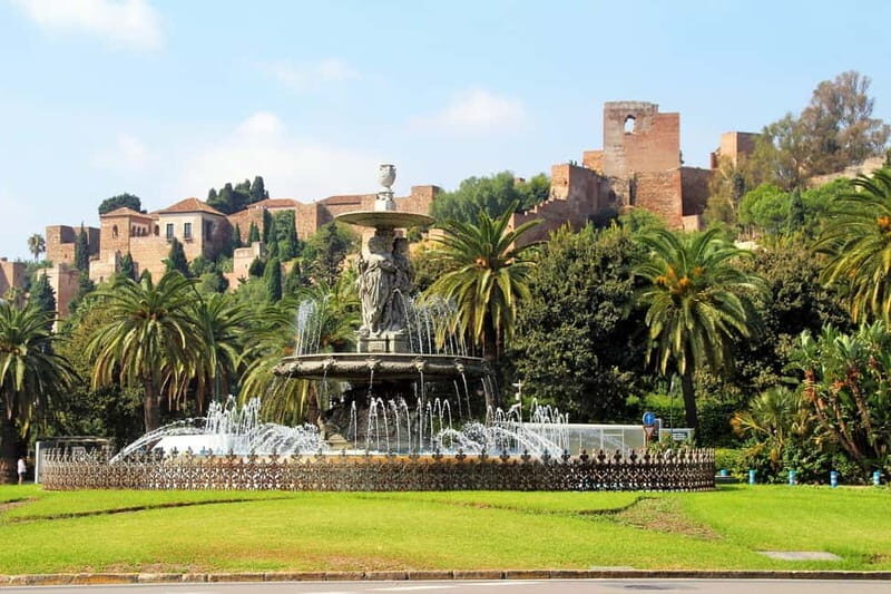 Málaga: 2.5-Hour Private Walking Tour - Key Points