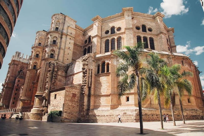Málaga: 2-Hour Historical Center & Cathedral Tour - Exploring Málaga’s Historic Heart: What to Expect on the Tour