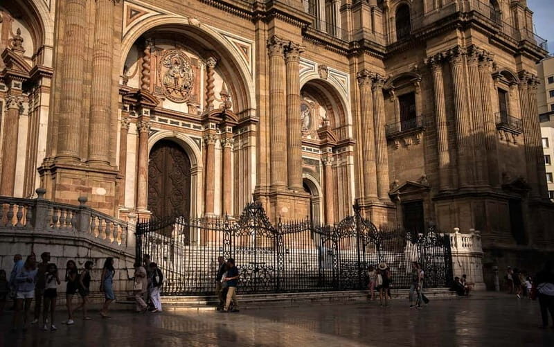 Málaga: 2-Hour Historical Center & Cathedral Tour - The Sum Up
