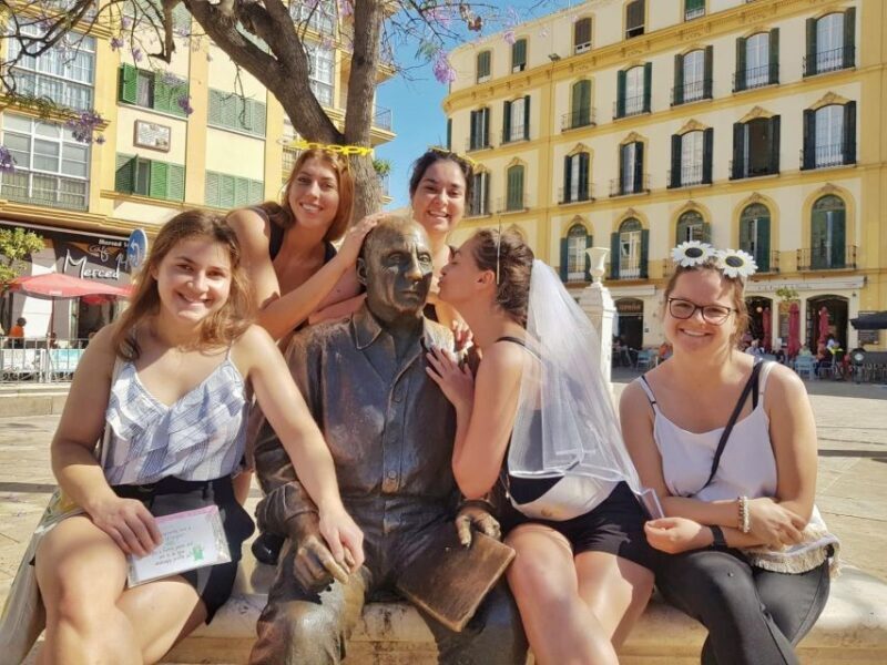 Malaga: Bachelorette Party Treasure Hunt - Who Will Love This Treasure Hunt?