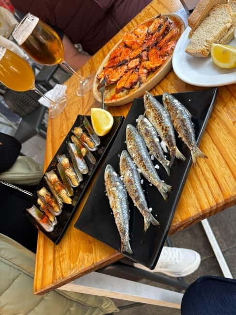 Málaga Center Tapas Tour - Málaga Center Tapas Tour: A Flavorful Journey Through History and Cuisine