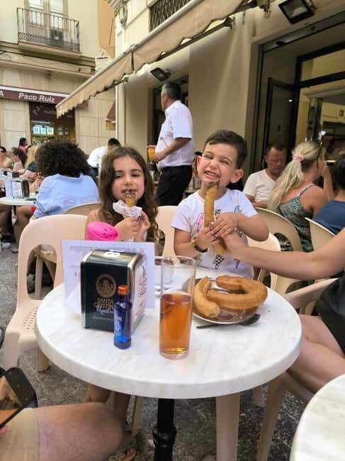 Málaga: City Highlights and Tapas Tasting Tour - A Thorough Breakdown of the Itinerary