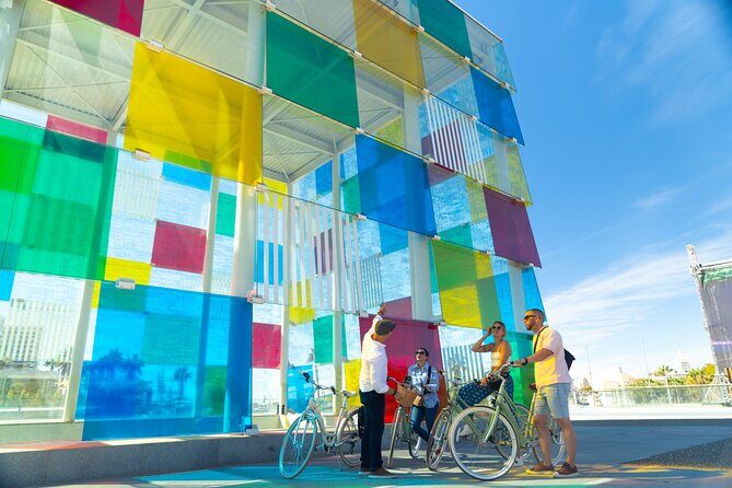 Málaga City Highlights Guided Vintage Bike Tour - Who Is This Tour Best For?