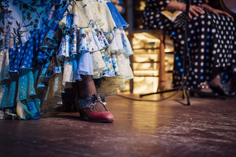 Malaga: El Gallo Ronco Flamenco Show Admission Ticket - Potential Drawbacks