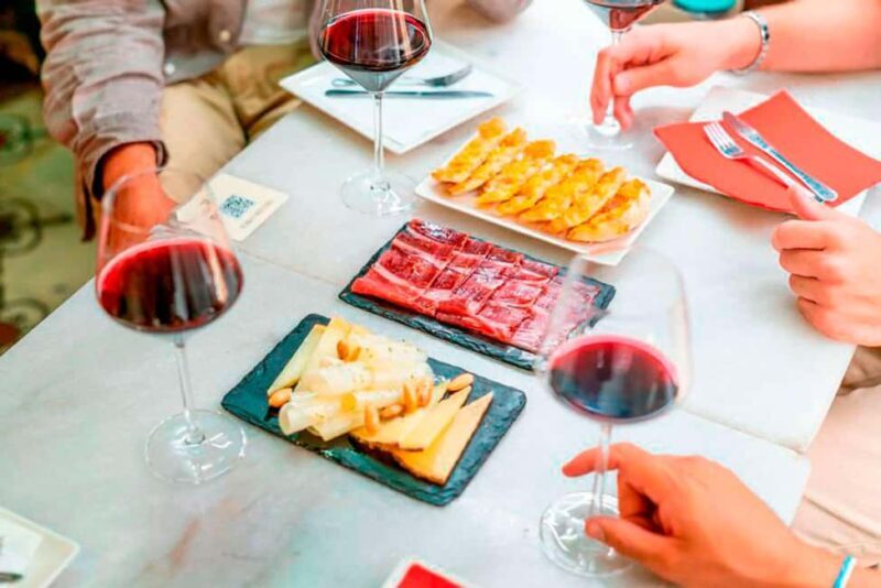 Malaga Gastronomic and Cultural Tour: Tapas, Wine & Flamenco - The Sum Up