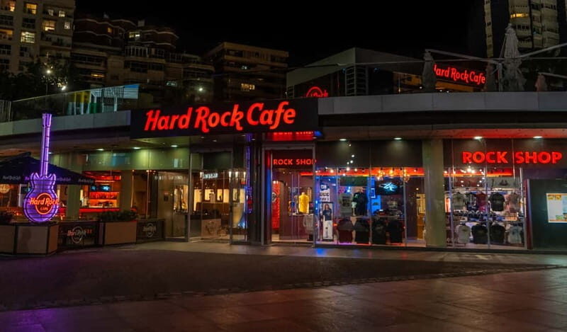 Malaga: Hard Rock Cafe Entrance with Lunch or Dinner - Key Points