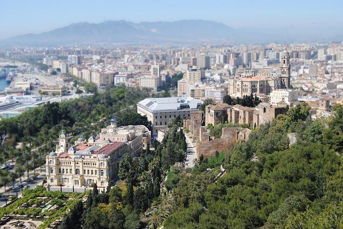 Malaga Monuments Private Walking Tour - Key Points