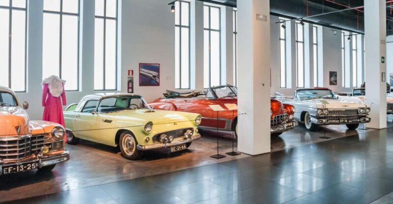 Málaga: Museo del Automóvil y la Moda Ticket - The Collection of Cars and Fashion