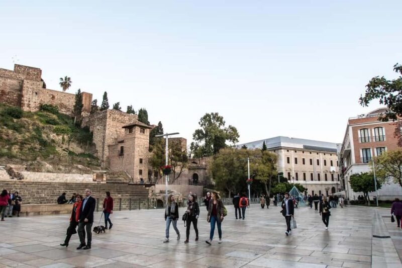 Málaga: Old Town Guided Walking Tour - Strolling Larios Street and Other Highlights