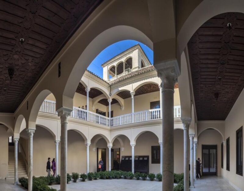 Malaga: Picasso Museum Guided Tour with Skip-the-Line Ticket - An In-Depth Look at the Picasso Museum Guided Tour
