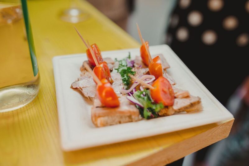 Malaga: Tapas Crawl - Key Points