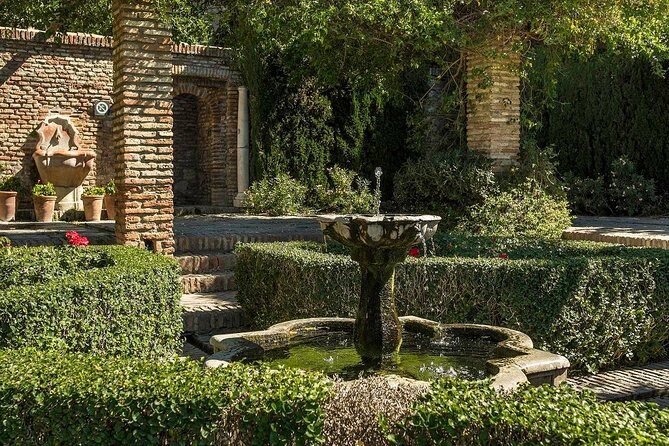 Malaga Tour with Cathedral, Alcazaba and Roman Theatre - The Sum Up: Value and Authenticity in Malaga
